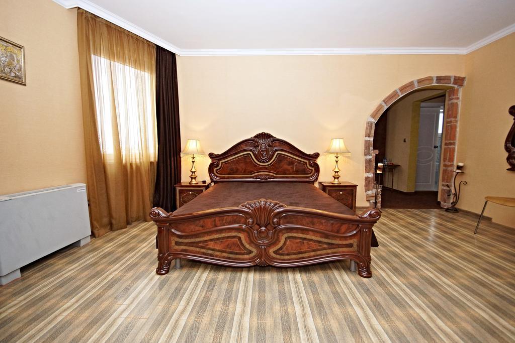 Бутиков Хотел History Haskovo Rom bilde